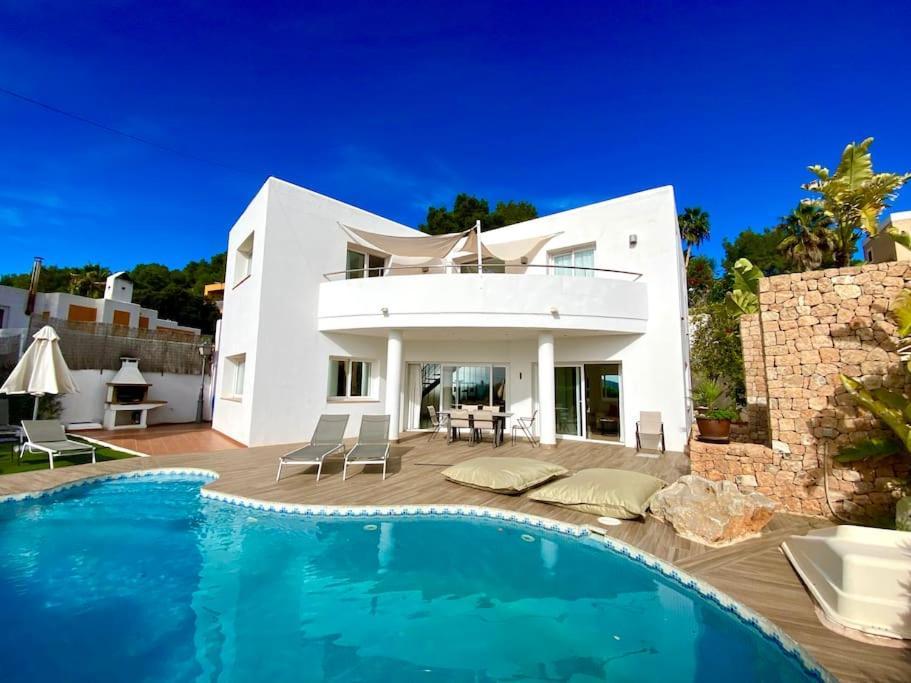By Ibiza With Pool, Sea Views, Bbq Villa *